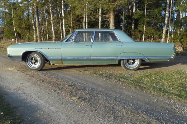 Buick Electra 225 Sedan