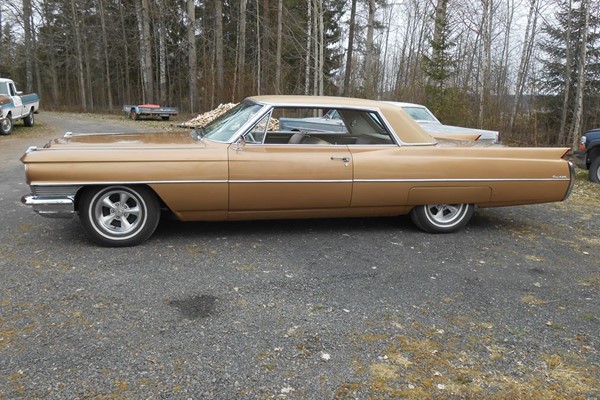 Cadillac Coupe De Ville