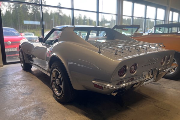 Chevrolet Corvette c3 stingray