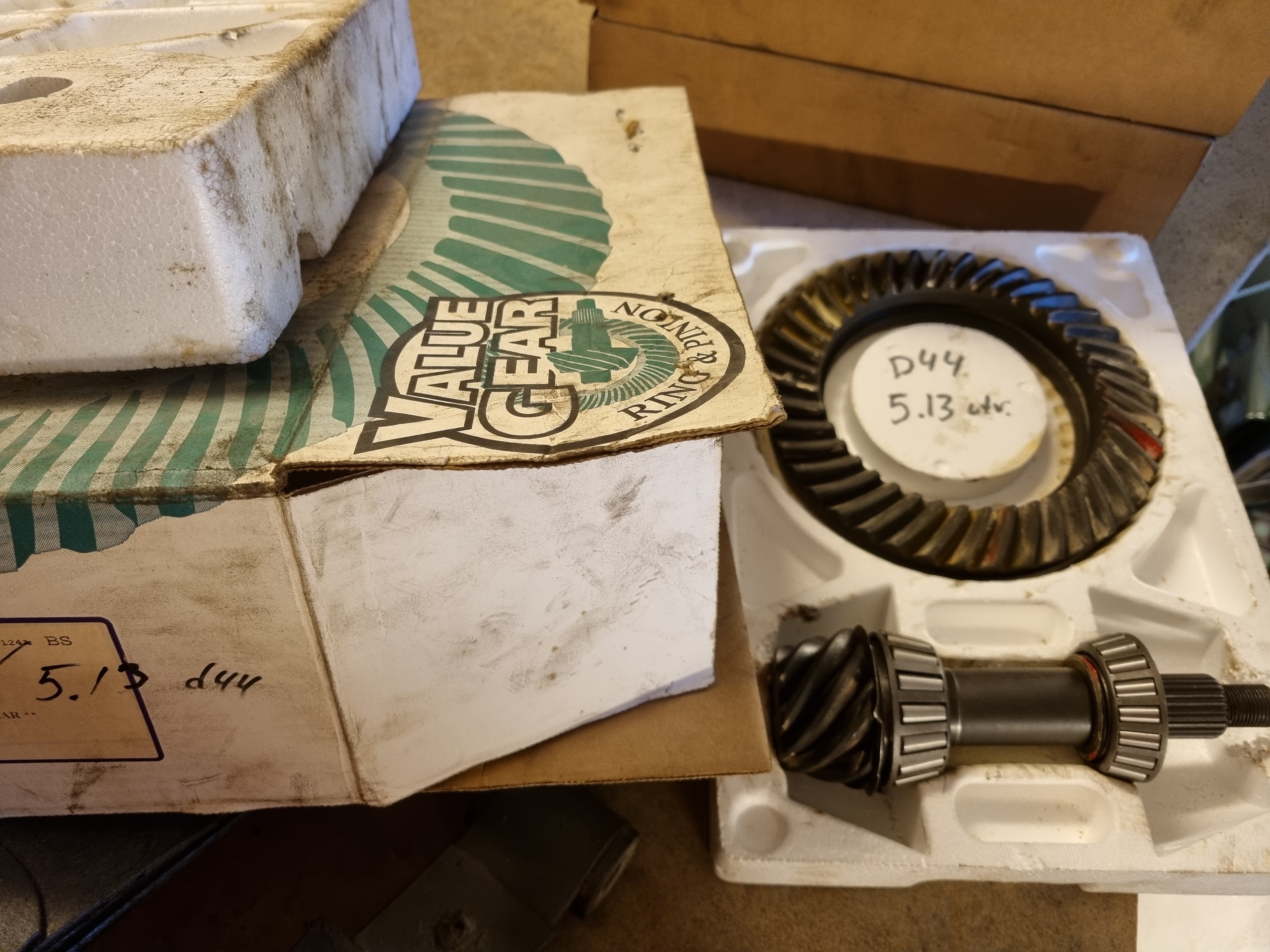 Dana 44 utvaksling. 5.13 .