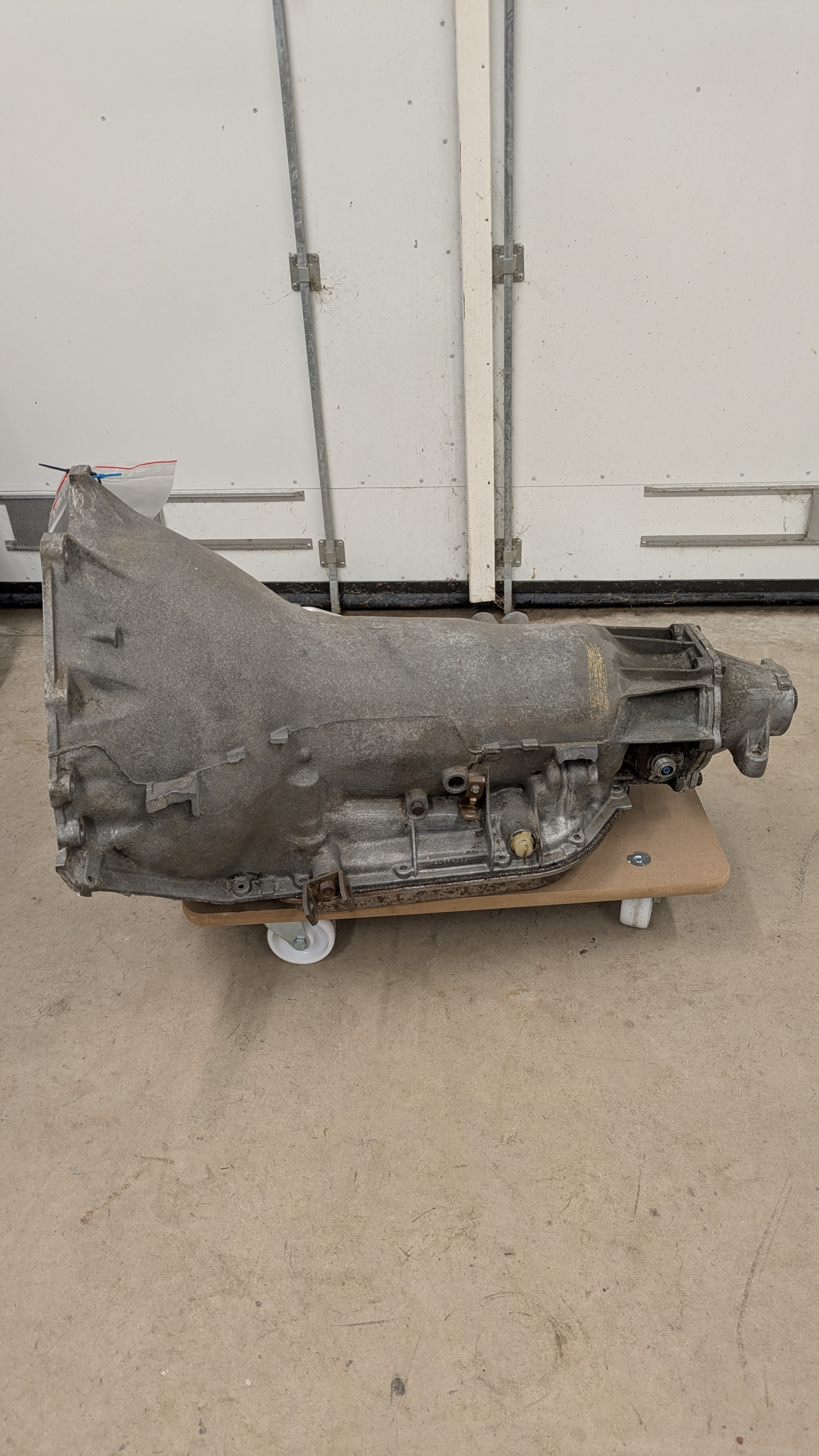 TH400 BOP nyrenoverad kort strut