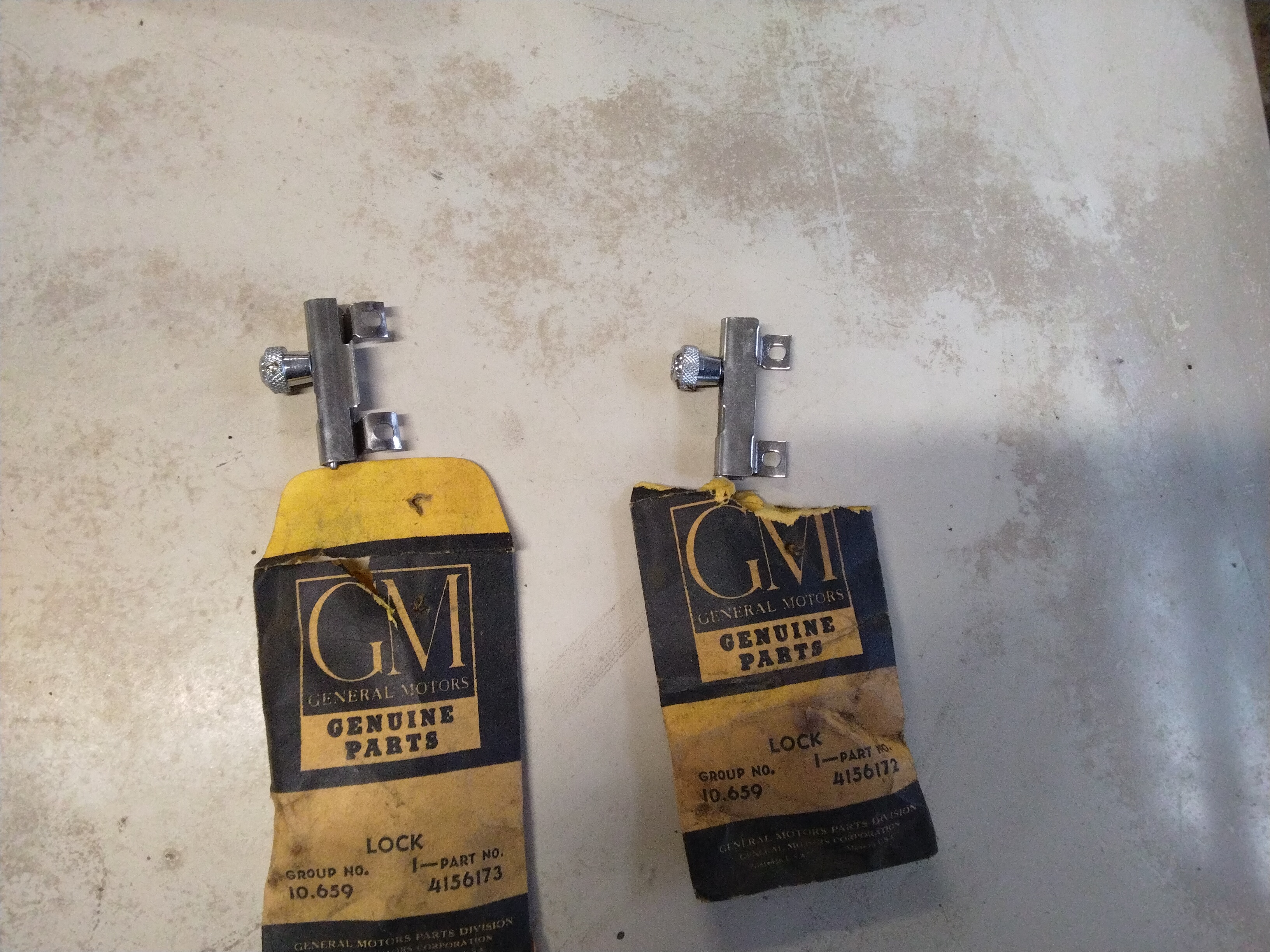 55 GM bilar lås ventilationsruta sats