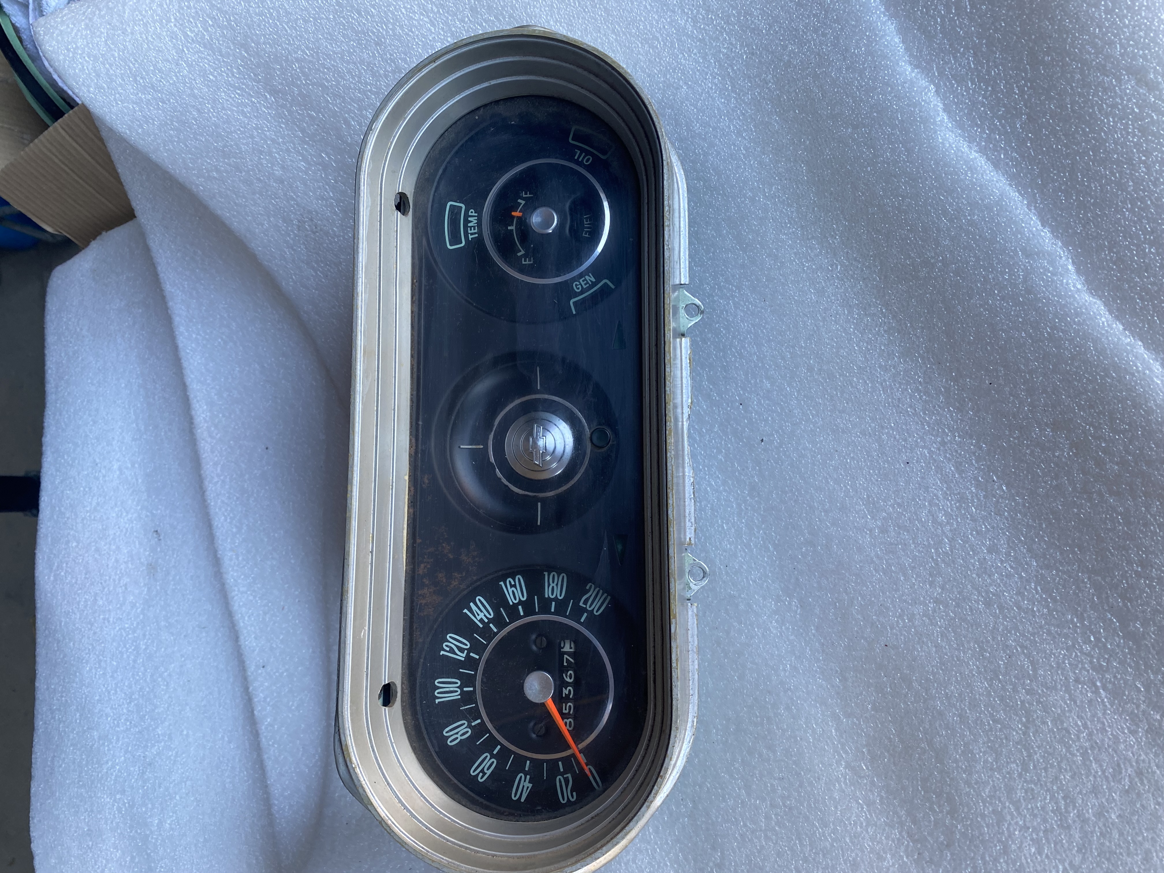 Hastighetsmätare i kilometer till Chevrolet Nova 64-65