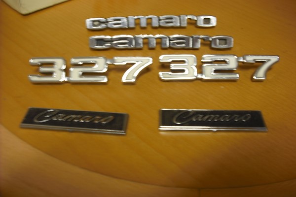 Chevrolet Camaro orginal emblemsats -60 tal