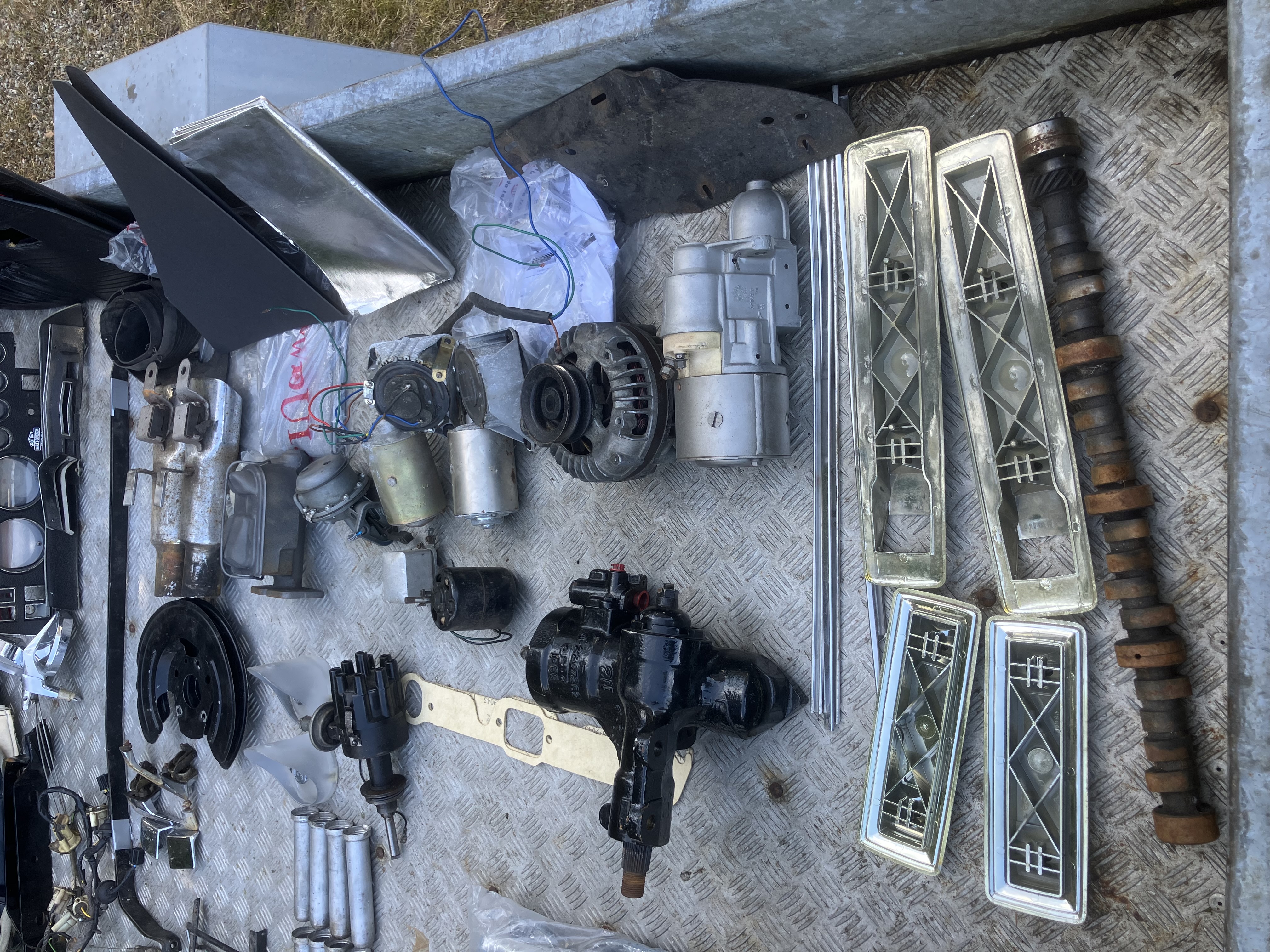 Dodge Charger 1969 delar säljes