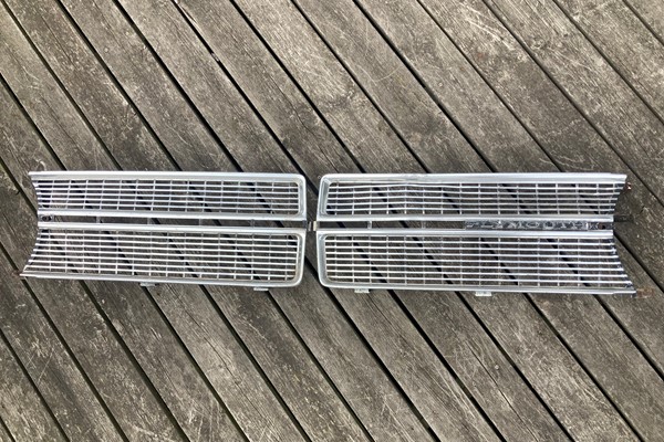Plymouth Valiant grill