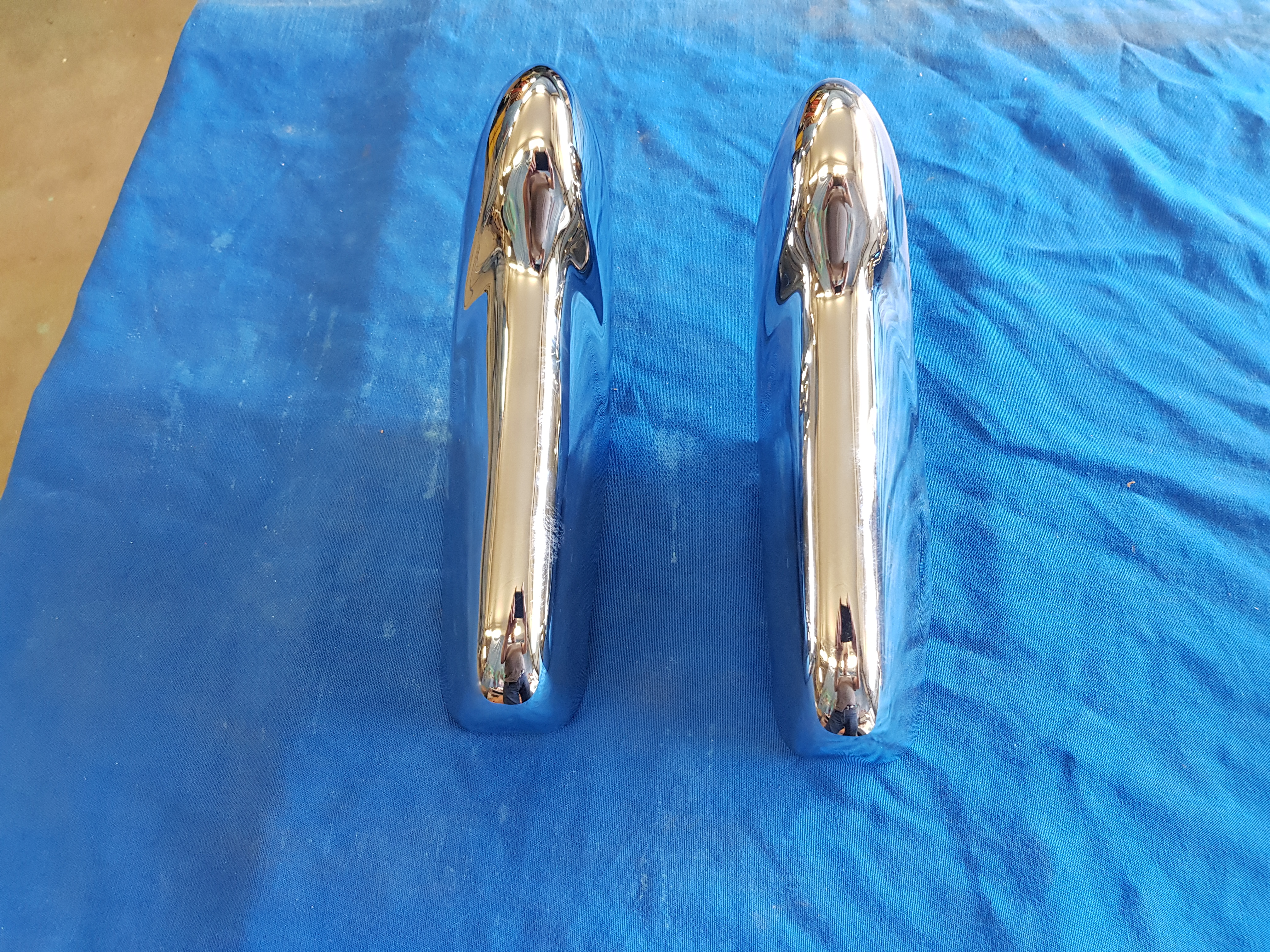 Kofångarhorn ford 55-56