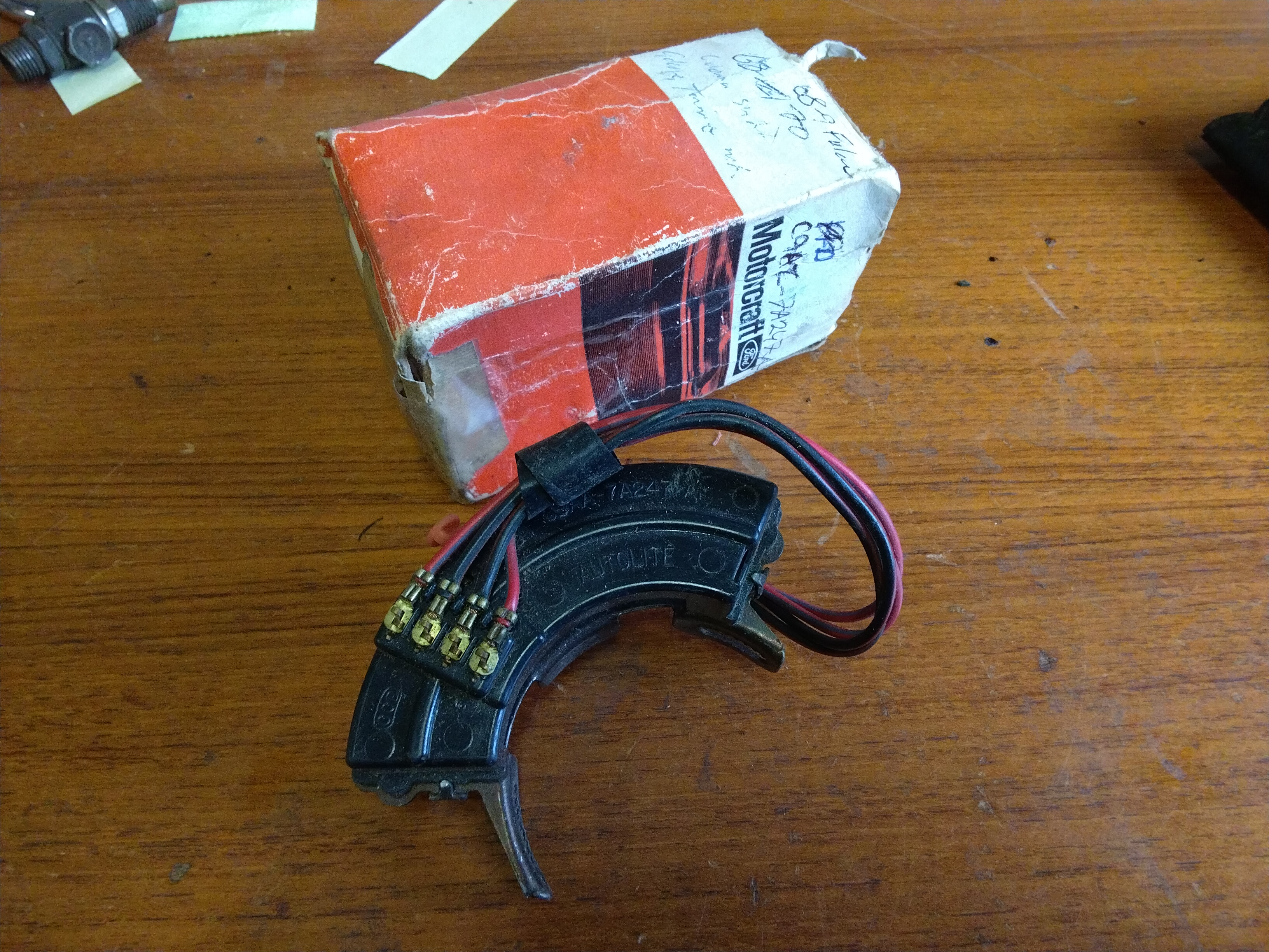 Ford 68-70 netralbrytare