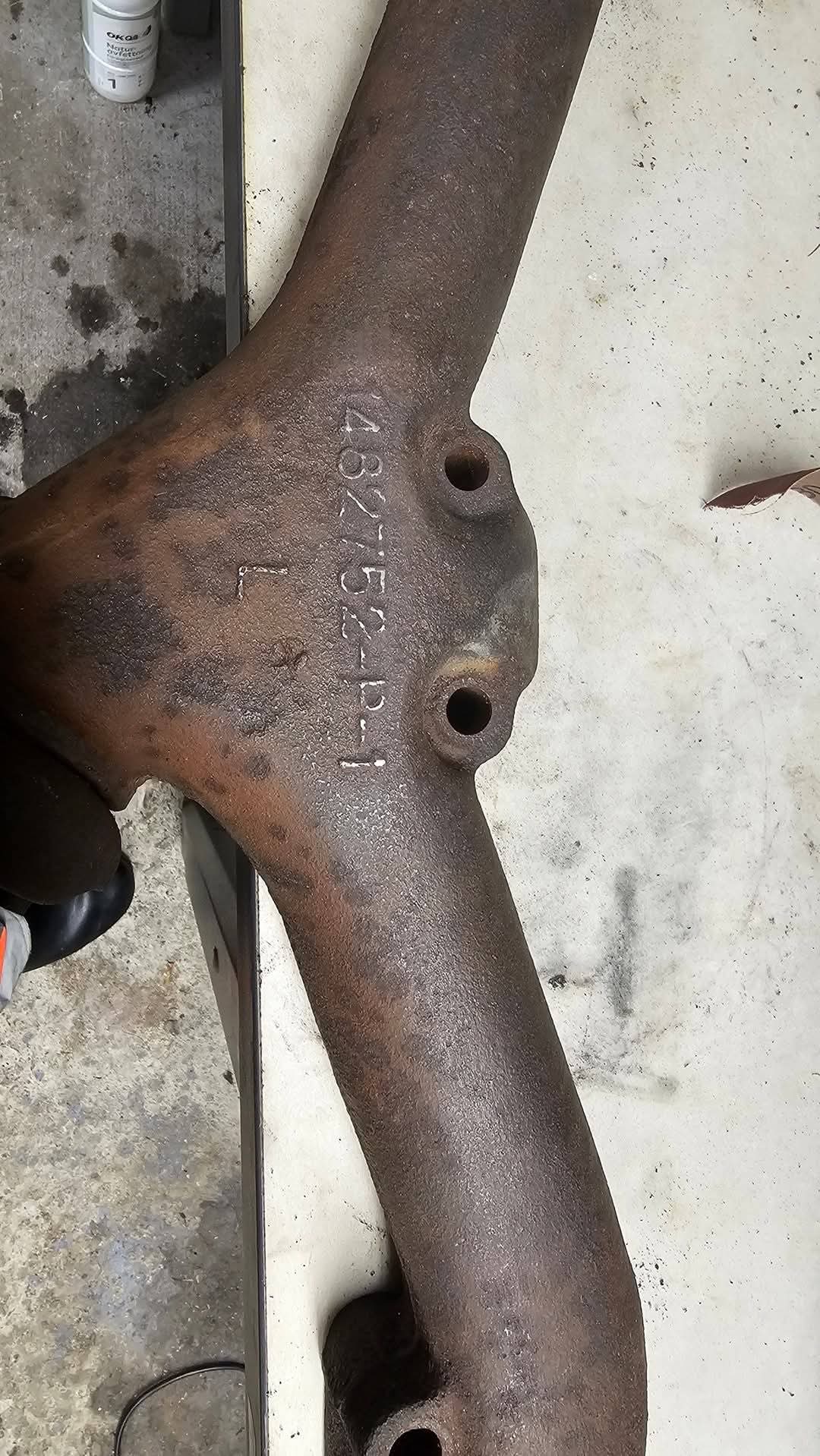 Cadillac 1965 Grenrör Höger & Vänster