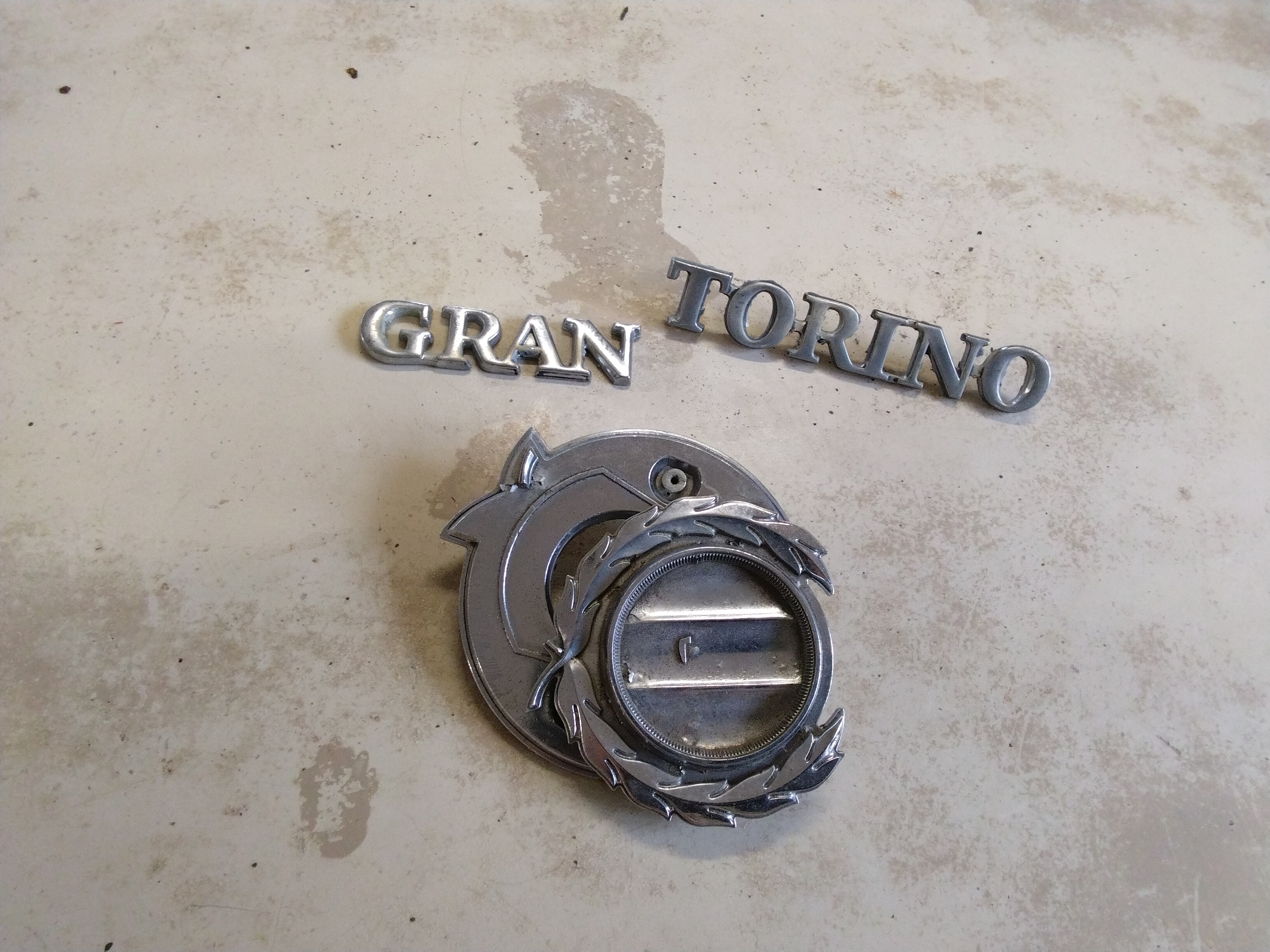 72 Ford Gran Torino bokstäver+ lock lås