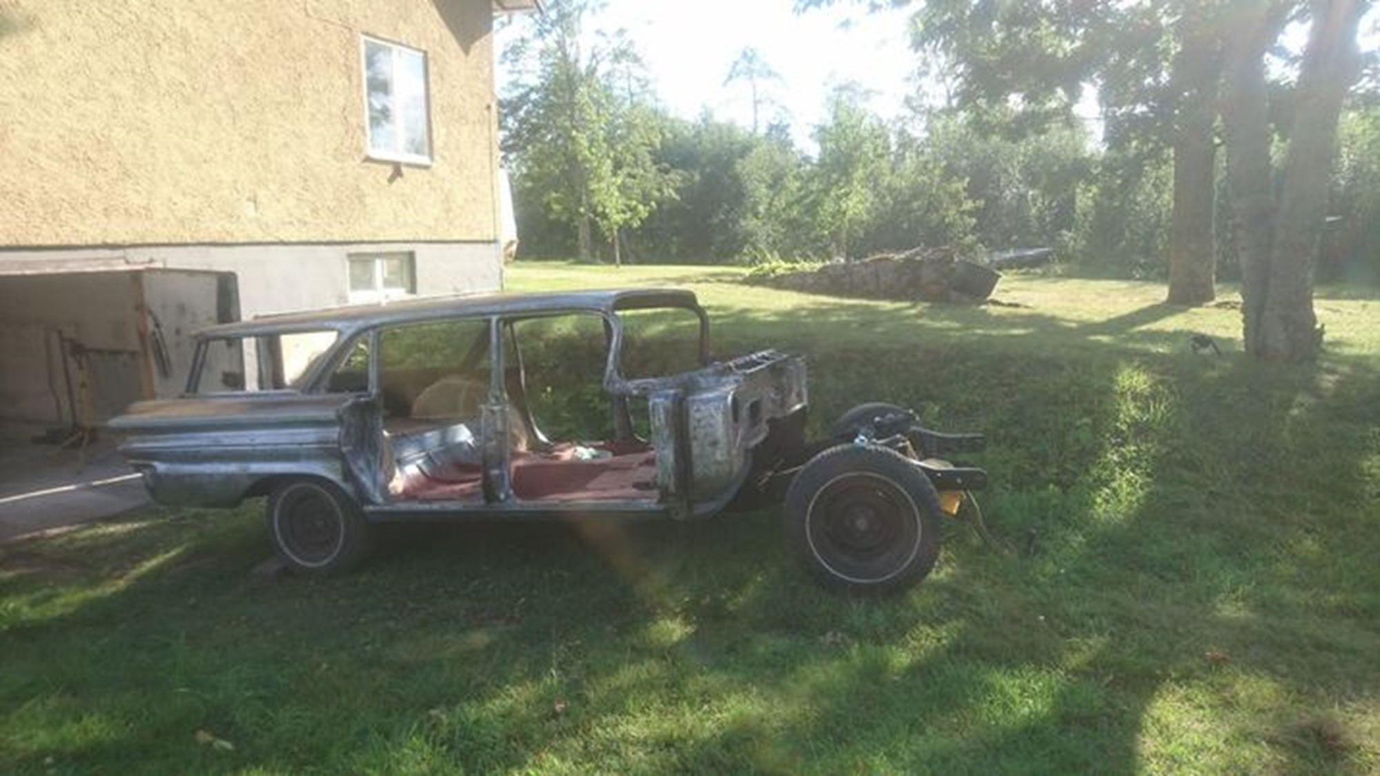 Som synes var det en del att plocka ihop när bilen införskaffades
