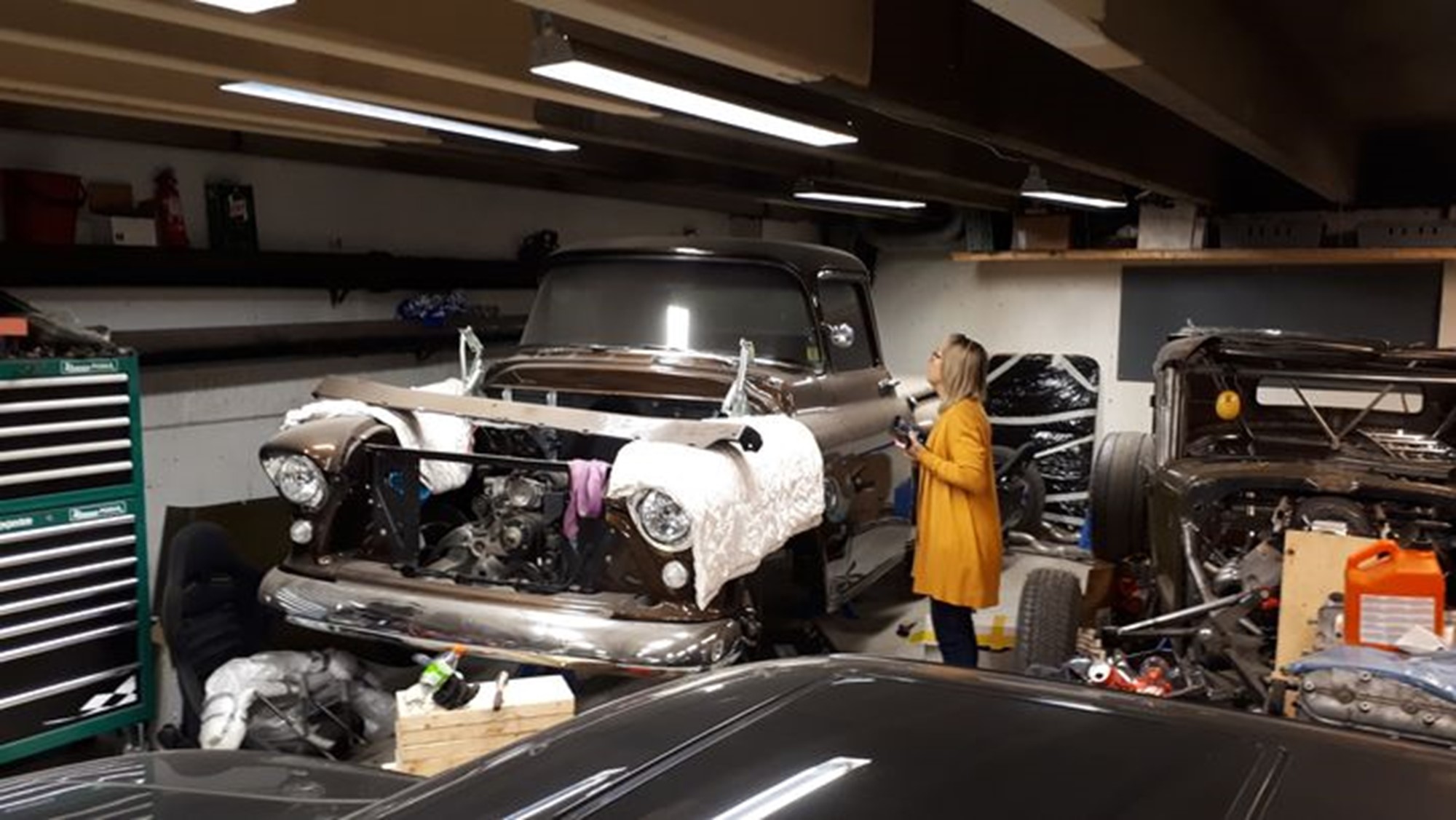 Frugan spanar in en Pick up och tänker, Hmm en sådan skulle man ha.