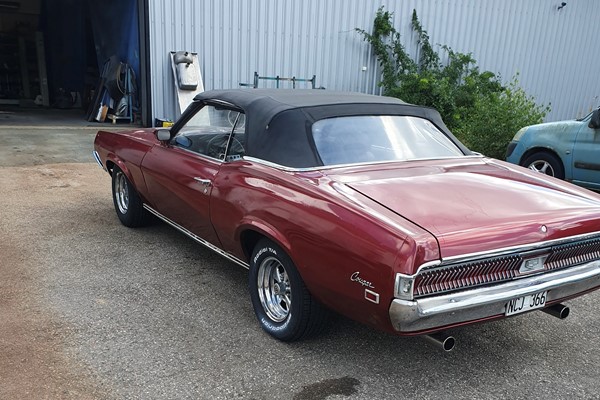 Mercury Cougar XR7 Cab