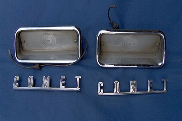 Comet blinkers och emblem
