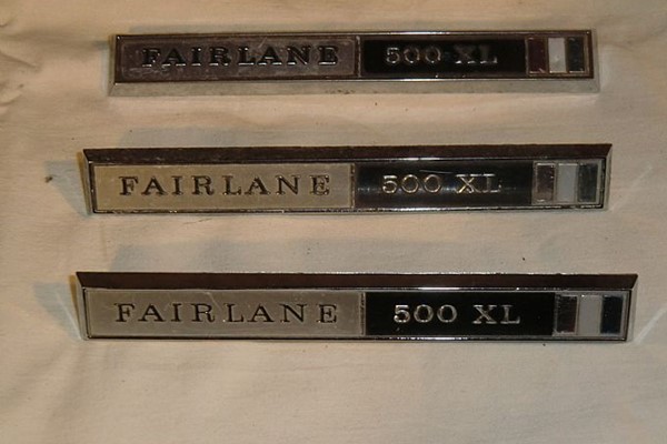 Fairlane 66-67 dörrsidesemblem