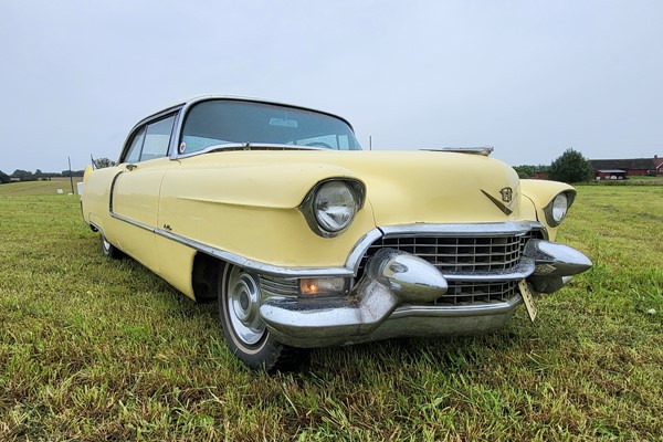 Cadillac Coupe de Ville