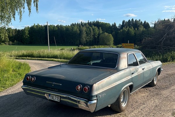 Chevrolet Biscayne