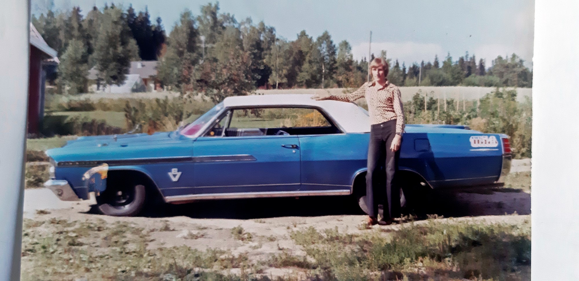 Första jänkaren köpte Inge 1977 för 12.000 kronor. Det var en svensksåld Pontiac Parisienne -63.