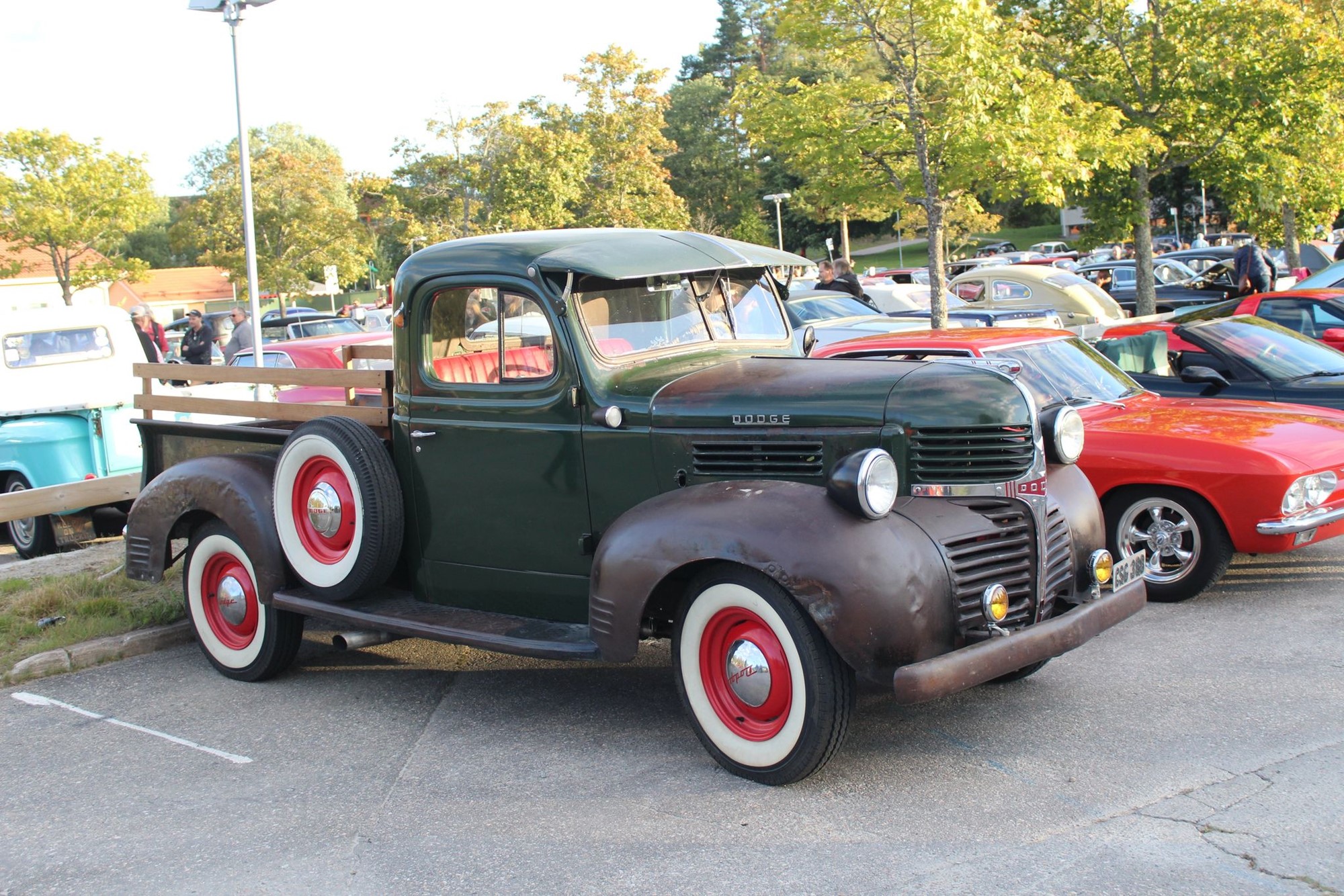 Det finns en hel del fräna pick-upar här uppe, här har vi en 1946 a Dodge som Anders Fagerström från Näsviken äger